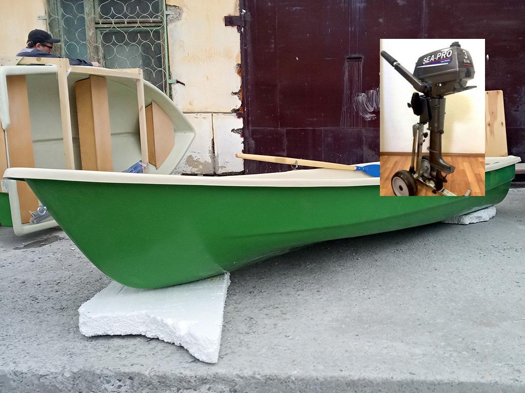 Стеклопластиковая лодка Нейва-4