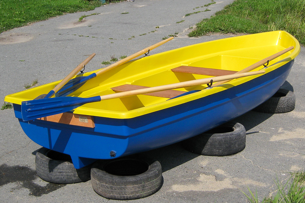 Тортилла-5 - Стеклопластиковая лодка - купить недорого