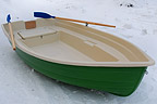 Стеклопластиковая лодка"Тортилла-305 с Рундуком"
