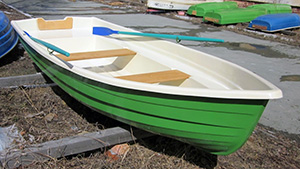 Гребные стеклопластиковые лодки