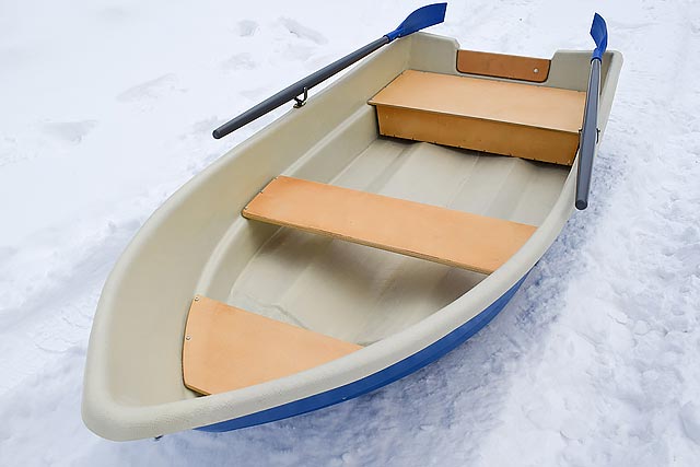 Моторно-гребная лодка-картоп Легант-280 - вид спереди