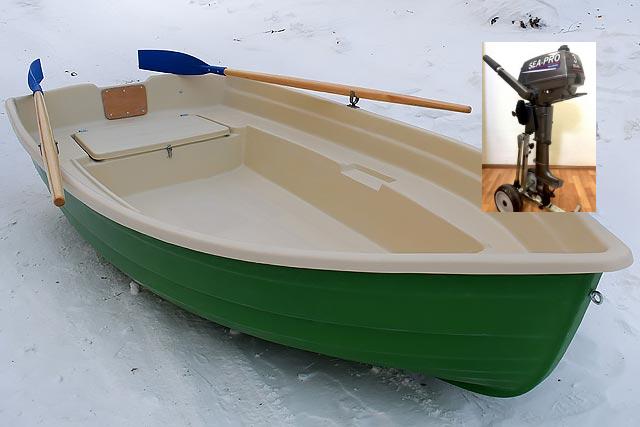 Четырёхместная пластиковая лодка Тортилла-305 с Рундуком